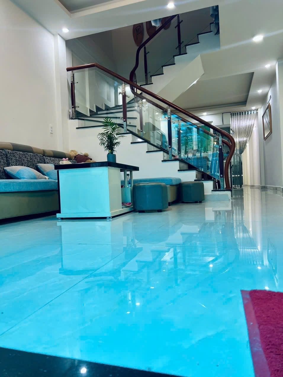 CẦN TIỀN BÁN GẤP NHÀ SRXD ĐƯỜNG KIM ĐỒNG, ĐÀ LẠT GIÁ 6.5 TỶ - Ảnh chính
